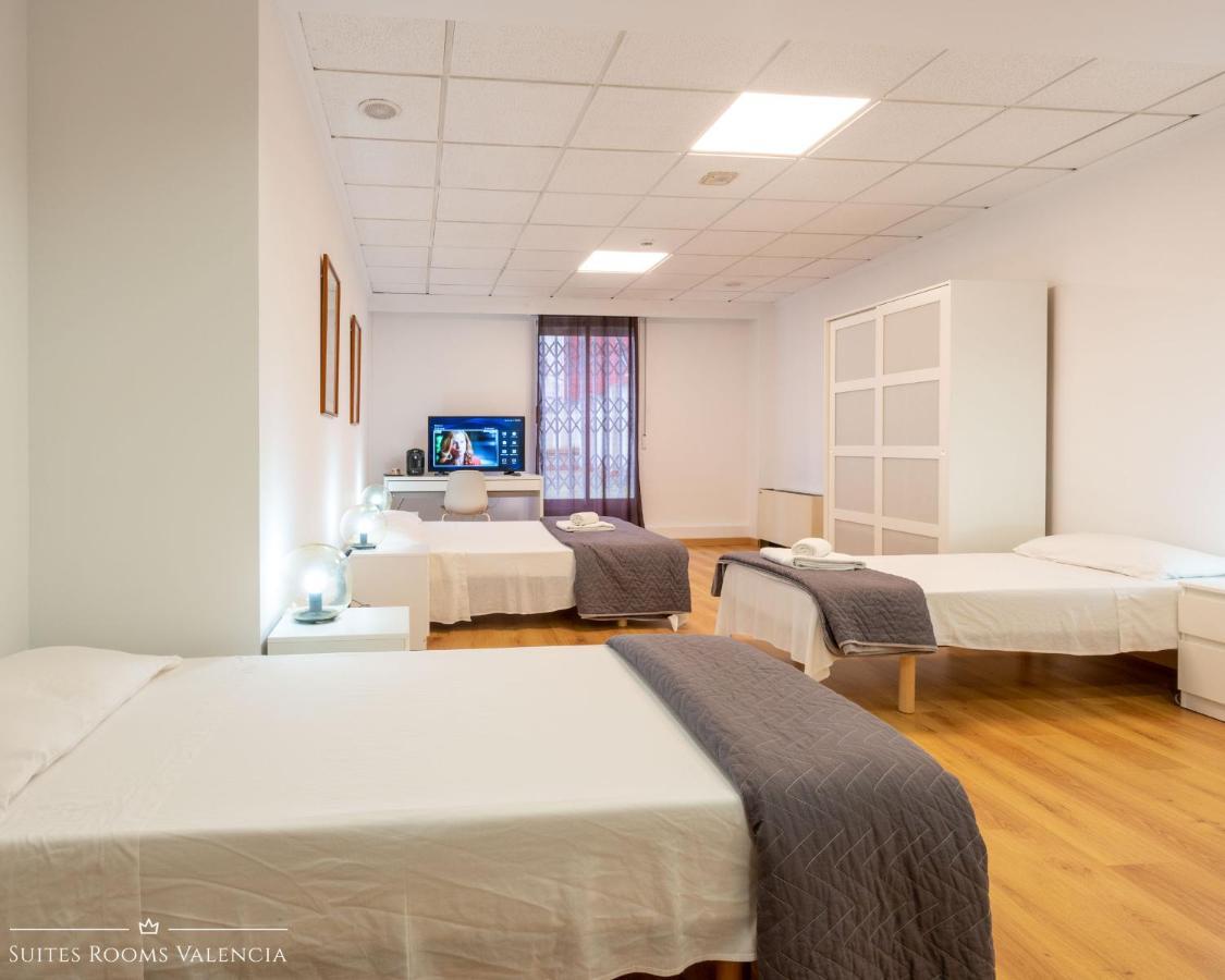 Suites Rooms Valencia Exterior photo